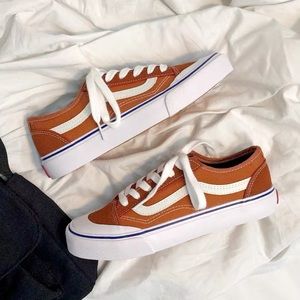 Vans old skool shoes